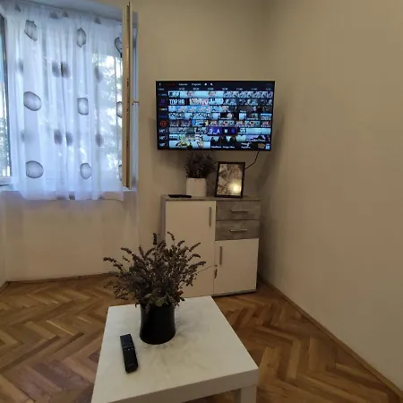 Apartment Tona